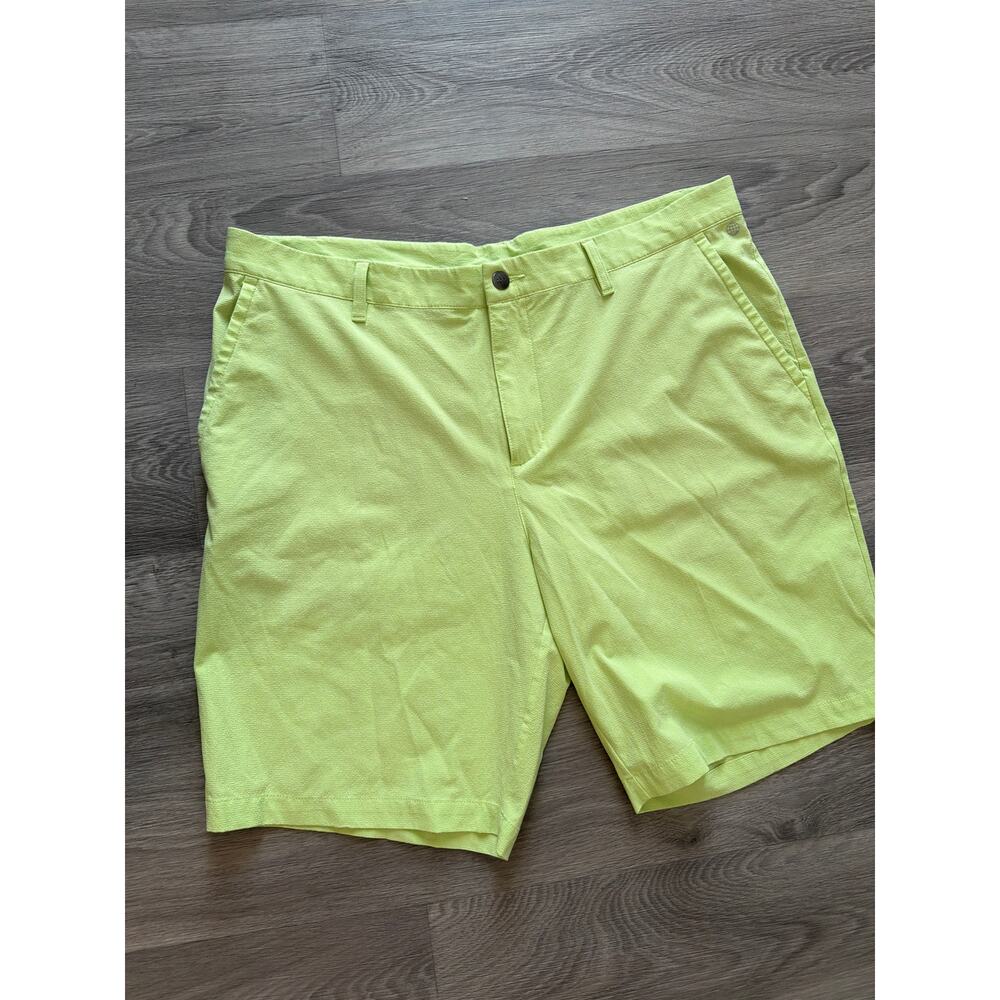 Adidas men’s size 38 line green shorts great for golf